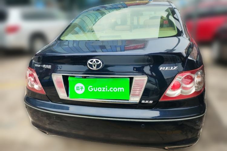 Used Toyota Reiz 2008 2.5S Special Commemorative Edition Rear