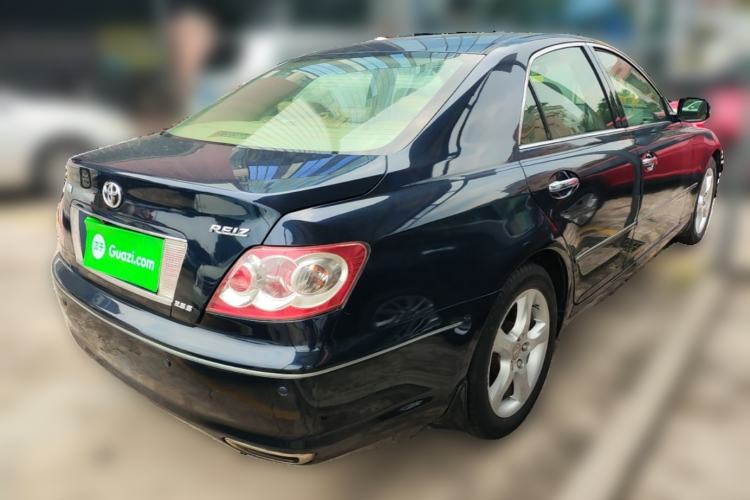 Used Toyota Reiz 2008 2.5S Special Commemorative Edition Rear Right 45 Deg