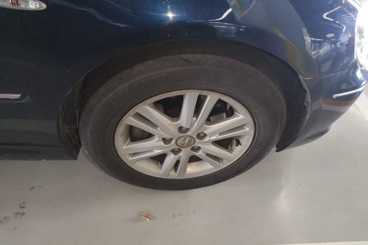 Used Toyota Reiz 2008 2.5S Special Commemorative Edition Right Front Wheel Hub