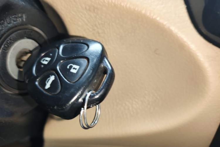 Used Toyota Reiz 2008 2.5S Special Commemorative Edition Vehicle Key