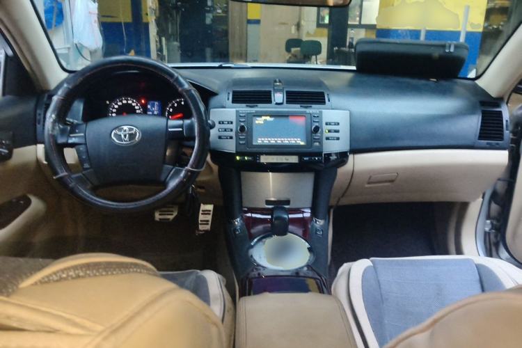 Used Toyota Reiz 2008 2.5S Special Commemorative Edition Center Console