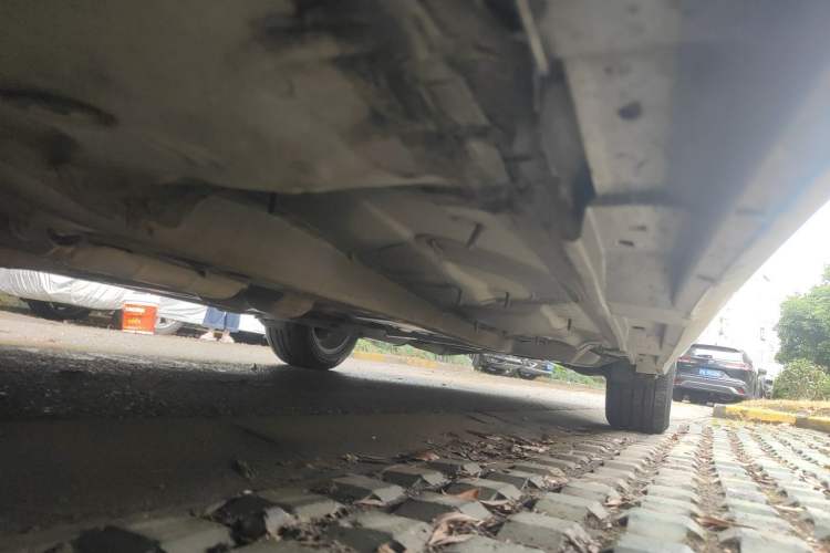 Used Toyota Reiz 2008 2.5S Special Commemorative Edition Chassis Front Left