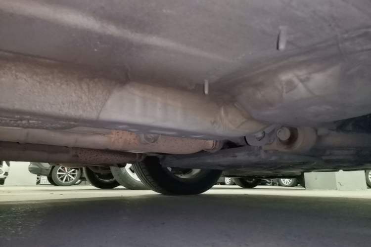 Used Toyota Reiz 2008 2.5S Special Commemorative Edition Chassis Front Right