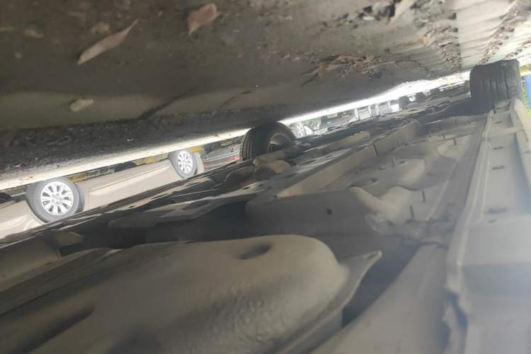 Used Toyota Reiz 2008 2.5S Special Commemorative Edition Chassis Rear Left