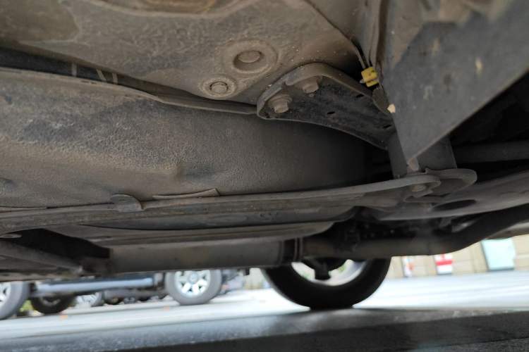 Used Toyota Reiz 2008 2.5S Special Commemorative Edition Chassis Rear Left