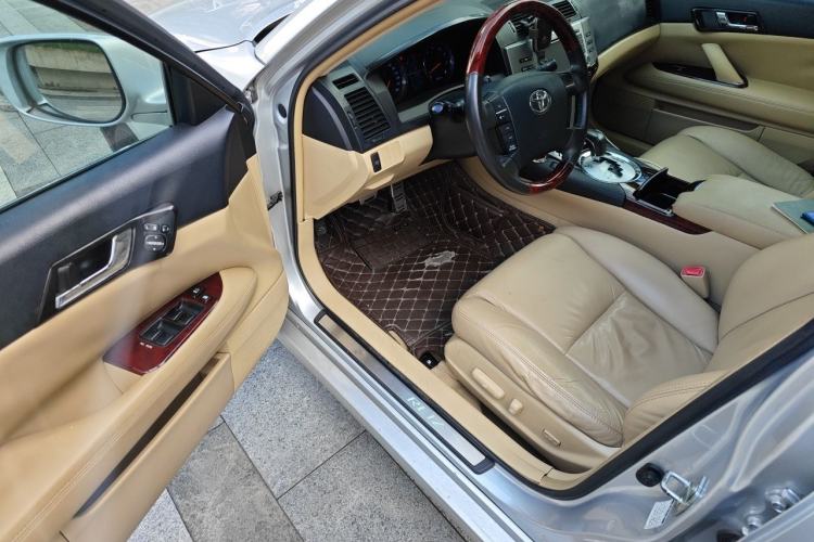 Used Toyota Reiz 2008 2.5S Special Commemorative Edition Driver Seat
