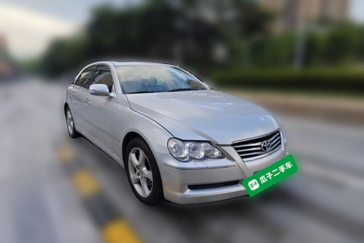 Used Toyota Reiz 2008 2.5S Special Commemorative Edition Front Right 45 Deg