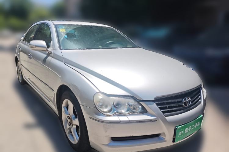 Used Toyota Reiz 2008 2.5S Special Commemorative Edition Front Right 45 Deg
