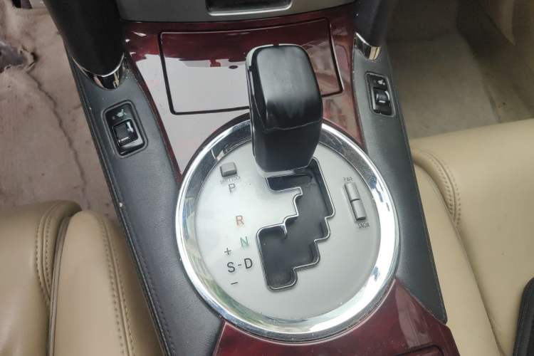 Used Toyota Reiz 2008 2.5S Special Commemorative Edition Gear Lever