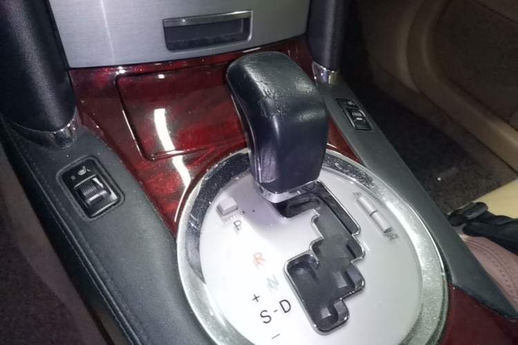 Used Toyota Reiz 2008 2.5S Special Commemorative Edition Gear Lever