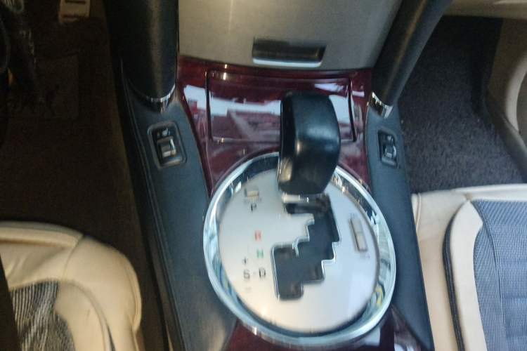 Used Toyota Reiz 2008 2.5S Special Commemorative Edition Gear Lever