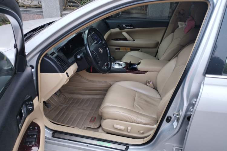 Used Toyota Reiz 2008 2.5S Special Commemorative Edition Left Front Seat