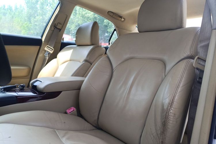 Used Toyota Reiz 2008 2.5S Special Commemorative Edition Left Front Seat