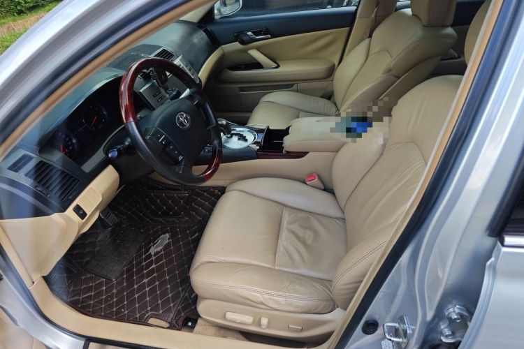 Used Toyota Reiz 2008 2.5S Special Commemorative Edition Left Front Seat