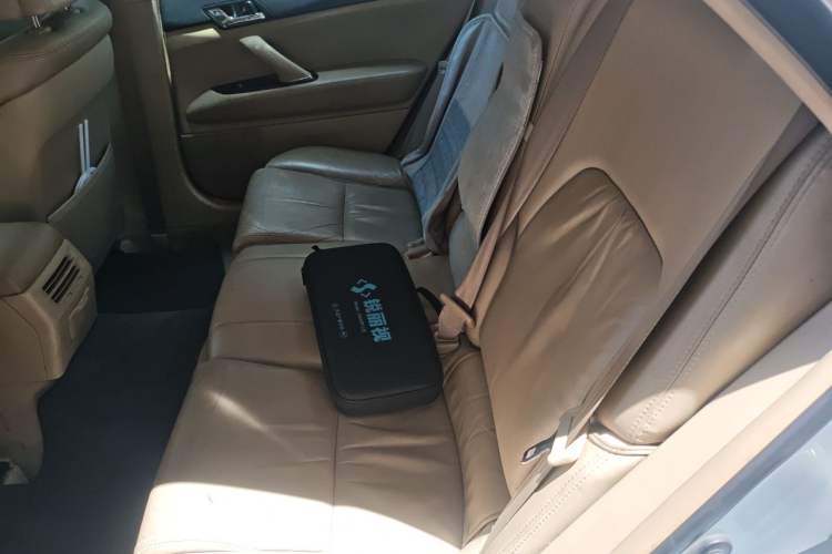 Used Toyota Reiz 2008 2.5S Special Commemorative Edition Left Rear Seat