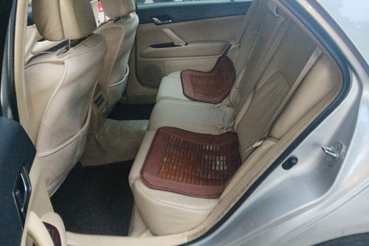 Used Toyota Reiz 2008 2.5S Special Commemorative Edition Left Rear Seat