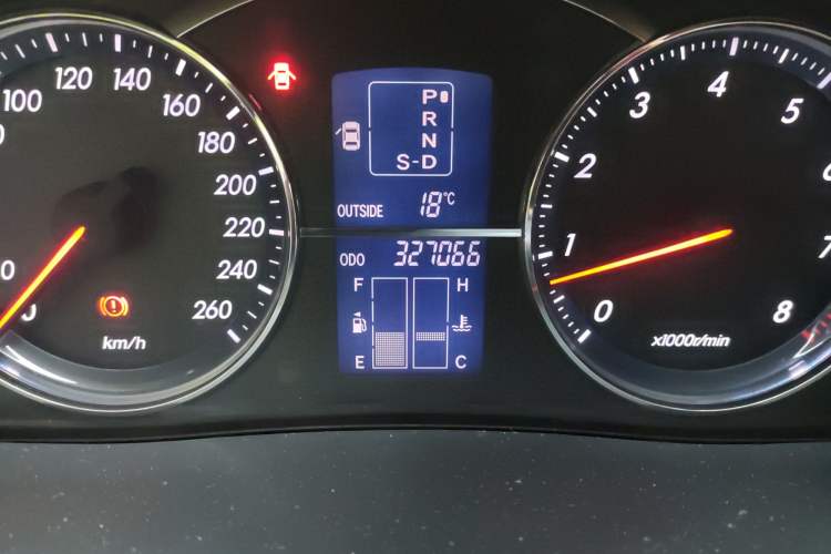 Used Toyota Reiz 2008 2.5S Special Commemorative Edition Odometer Close Up