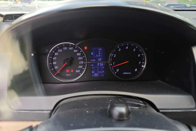 Used Toyota Reiz 2008 2.5S Special Commemorative Edition Odometer Close Up