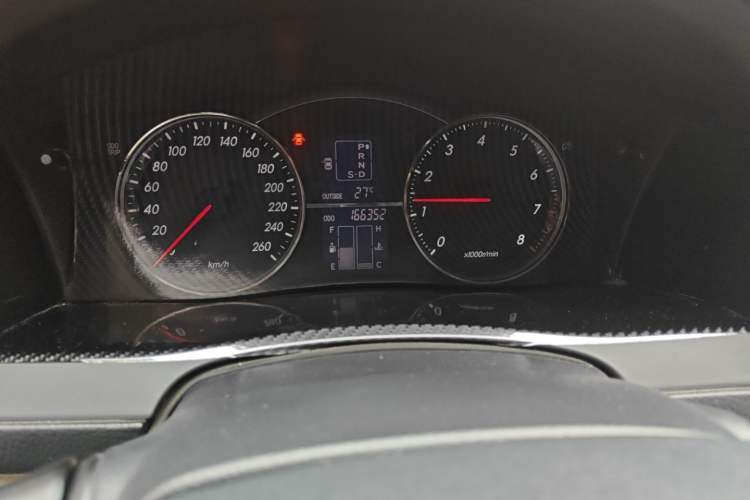 Used Toyota Reiz 2008 2.5S Special Commemorative Edition Odometer Close Up