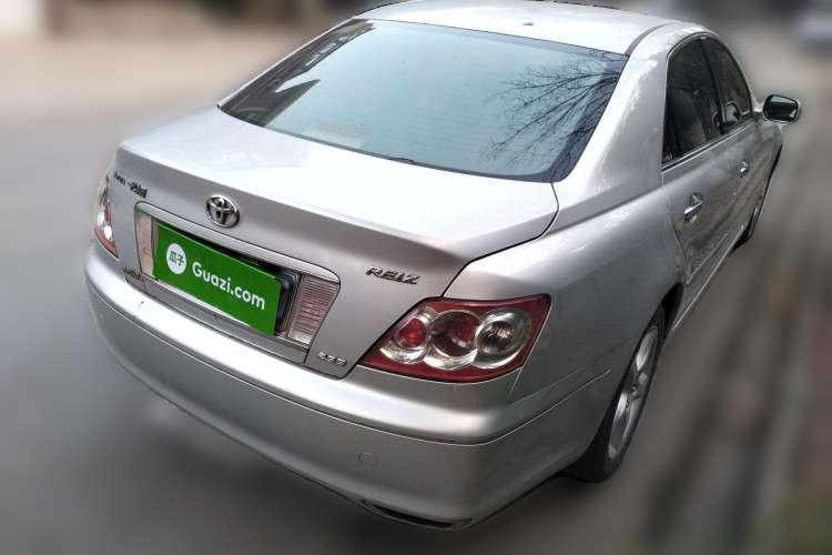 Used Toyota Reiz 2008 2.5S Special Commemorative Edition Rear Right 45 Deg