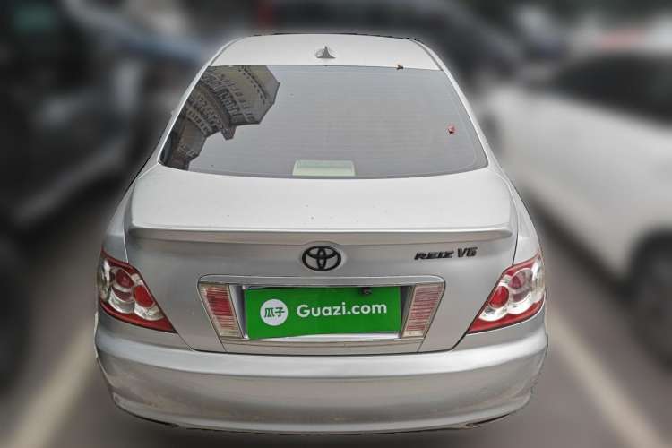 Used Toyota Reiz 2008 2.5S Special Commemorative Edition Rear