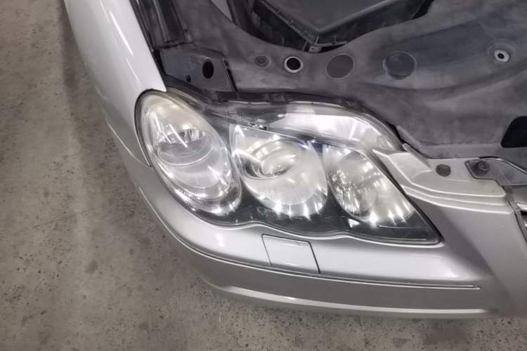 Used Toyota Reiz 2008 2.5S Special Commemorative Edition Right Front Headlight