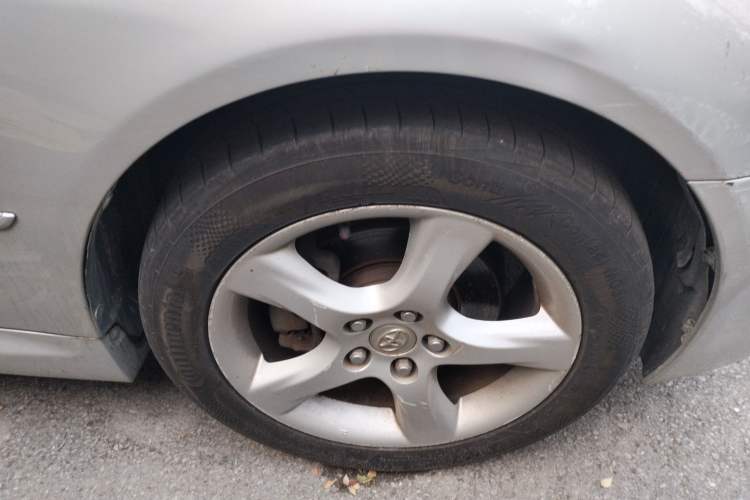 Used Toyota Reiz 2008 2.5S Special Commemorative Edition Right Front Wheel Hub