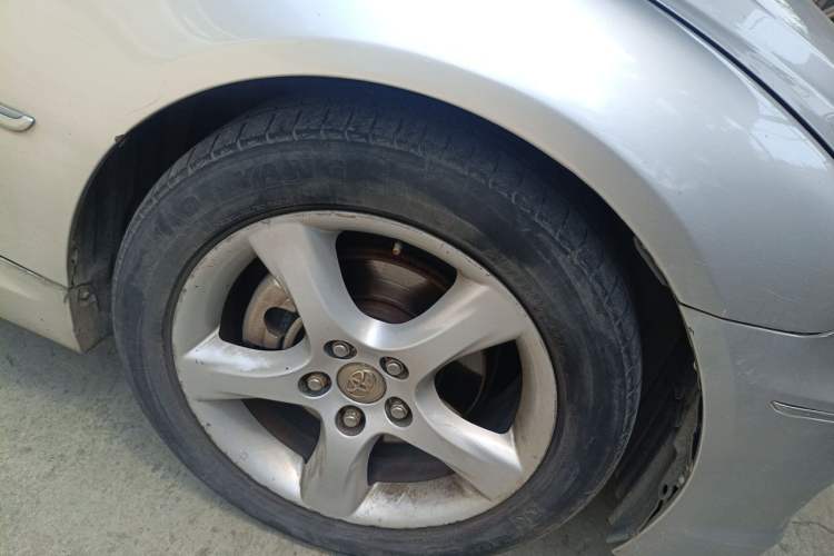 Used Toyota Reiz 2008 2.5S Special Commemorative Edition Right Front Wheel Hub