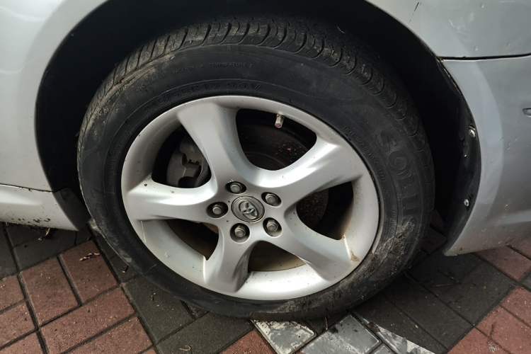 Used Toyota Reiz 2008 2.5S Special Navigation Edition Right Front Wheel Hub