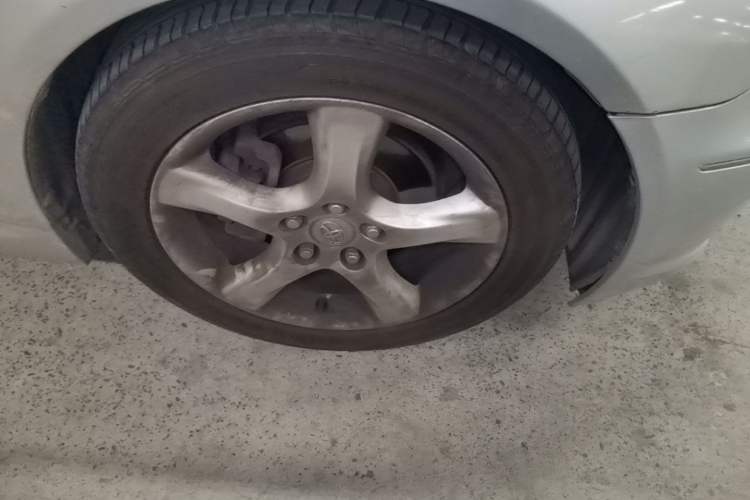 Used Toyota Reiz 2008 2.5S Special Commemorative Edition Right Front Wheel Hub