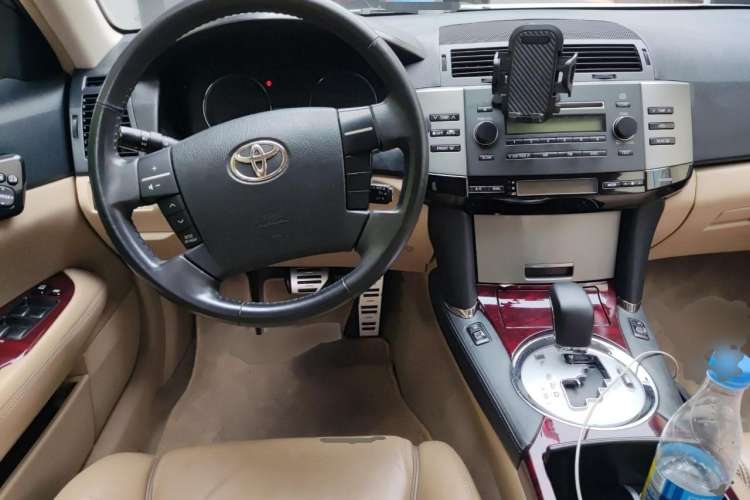Used Toyota Reiz 2008 2.5S Special Commemorative Edition Steering Wheel