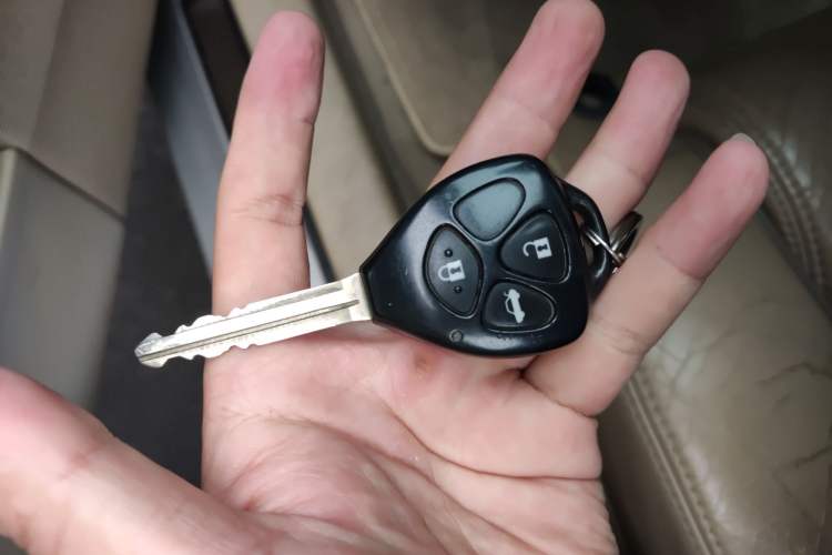 Used Toyota Reiz 2008 2.5S Special Commemorative Edition Vehicle Key