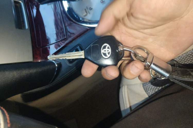 Used Toyota Reiz 2008 2.5S Special Commemorative Edition Vehicle Key