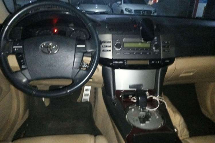 Used Toyota Reiz 2008 2.5S Special Commemorative Edition Center Console