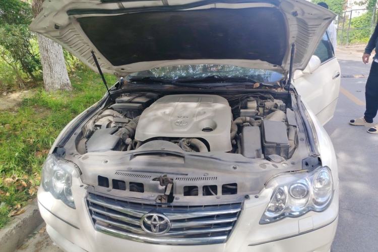 Used Toyota Reiz 2008 2.5S Special Commemorative Edition Engine Bay