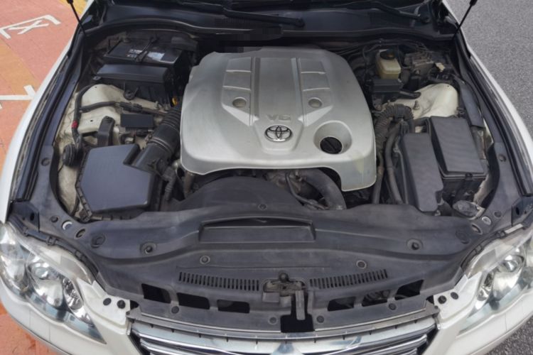 Used Toyota Reiz 2008 2.5S Special Commemorative Edition Engine Bay