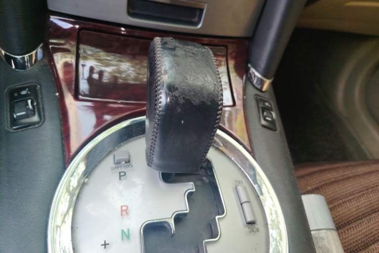Used Toyota Reiz 2008 2.5S Special Commemorative Edition Gear Lever