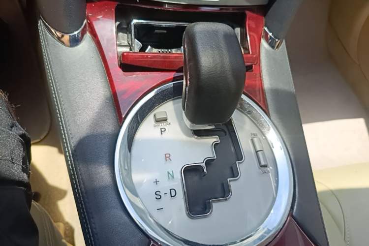 Used Toyota Reiz 2008 2.5S Special Commemorative Edition Gear Lever