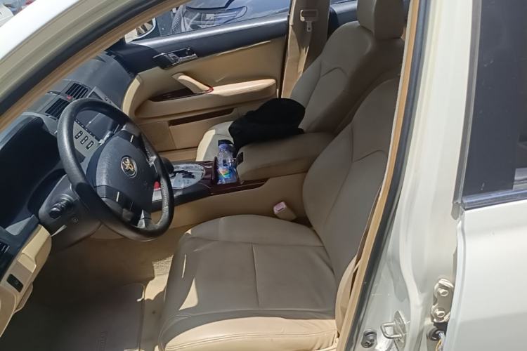 Used Toyota Reiz 2008 2.5S Special Commemorative Edition Left Front Seat