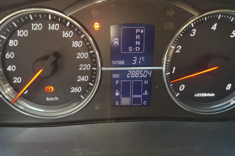Used Toyota Reiz 2008 2.5S Special Commemorative Edition Odometer Close Up