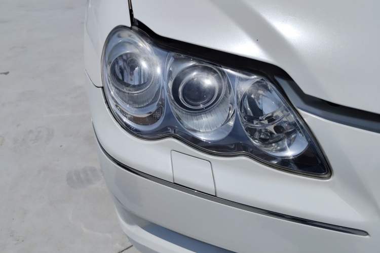 Used Toyota Reiz 2008 2.5S Special Commemorative Edition Right Front Headlight