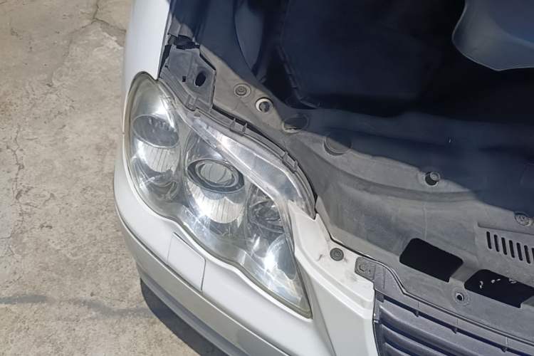 Used Toyota Reiz 2008 2.5S Special Commemorative Edition Right Front Headlight