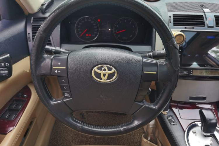 Used Toyota Reiz 2008 2.5S Special Commemorative Edition Steering Wheel