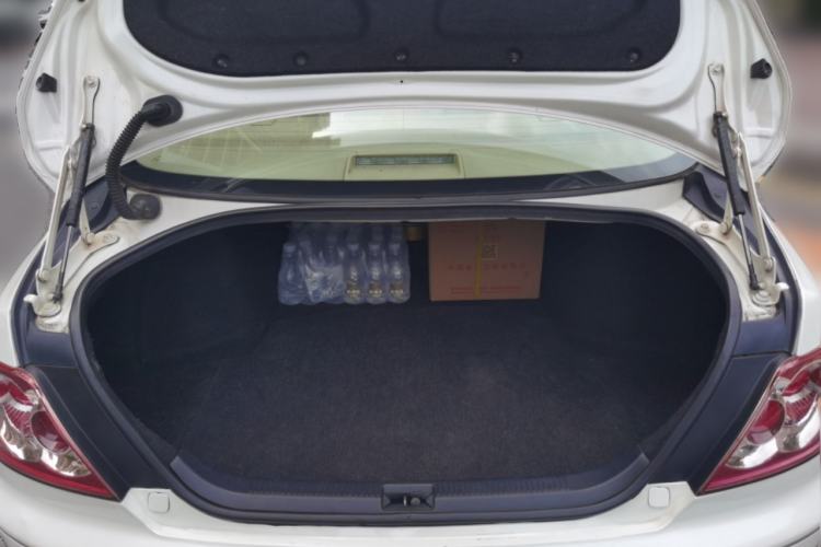Used Toyota Reiz 2008 2.5S Special Commemorative Edition Trunk