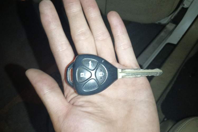 Used Toyota Reiz 2008 2.5S Special Commemorative Edition Vehicle Key