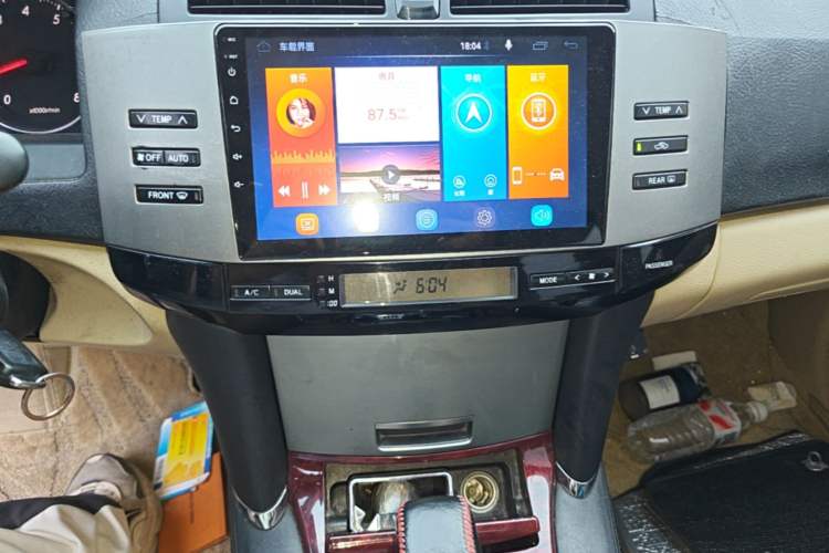 Used Toyota Reiz 2009 2.5S Comfort Edition Audio And AC Panel