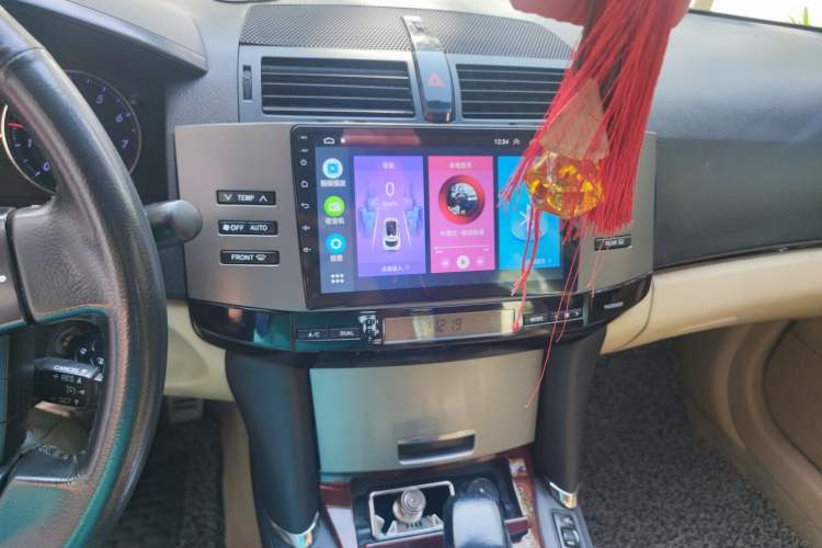 Used Toyota Reiz 2009 2.5S AVX Version Audio And AC Panel