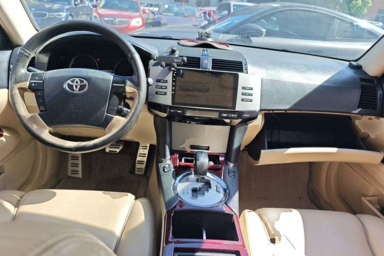 Used Toyota Reiz 2009 2.5S Comfort Edition Center Console