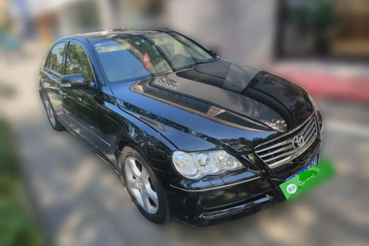 Used Toyota Reiz 2009 2.5S AVX Version Front Right 45 Deg