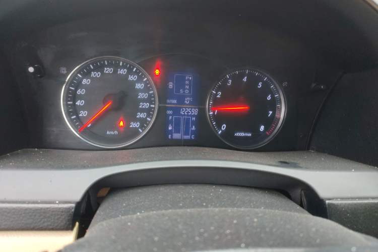 Used Toyota Reiz 2009 2.5S AVX Version Instrument Cluster
